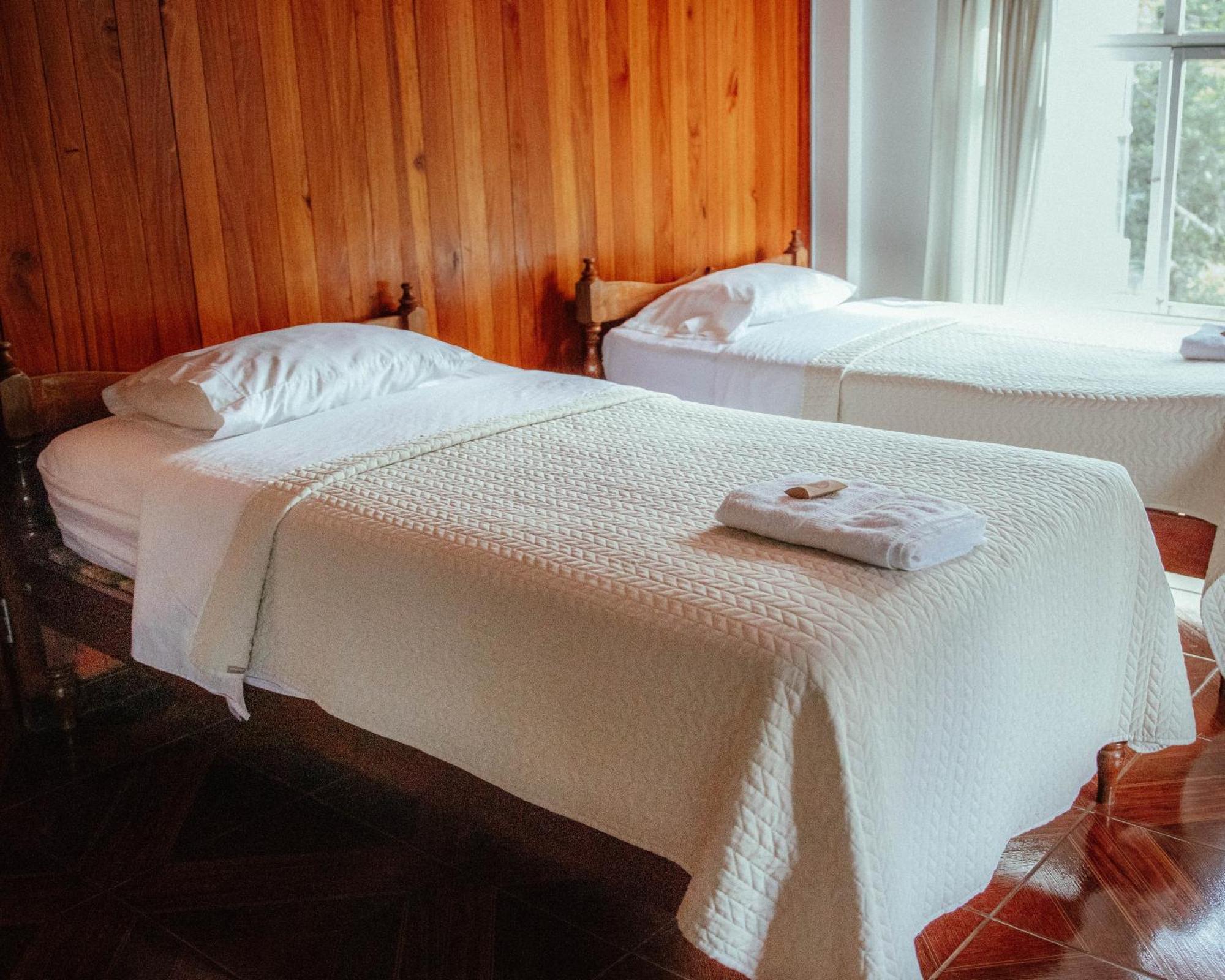 Albergue Turistico Gstir Pozuzo Kültér fotó